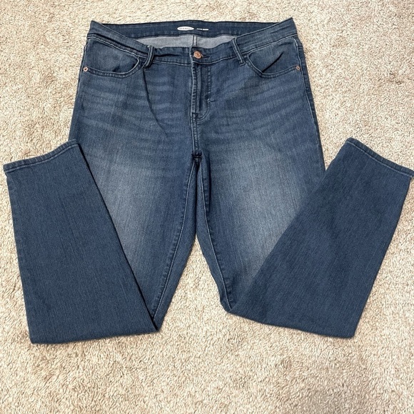 Old Navy Women’s Jeans Size 12 Mid Rise Super Skinny Cotton Classic - Picture 3 of 9